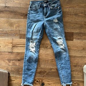 Judy Blue distressed skinny jeans size 1/25